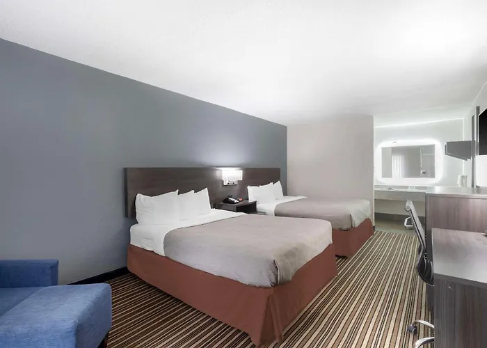 Downtown Inn & Studio Suites